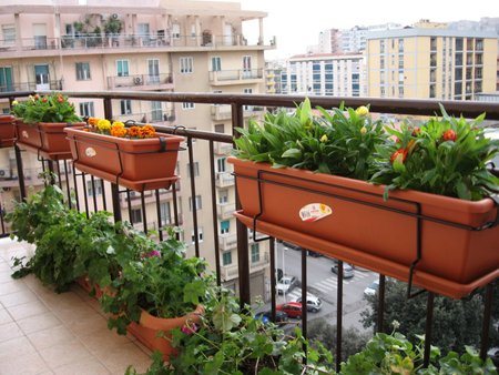 lavori balcone mese luglio