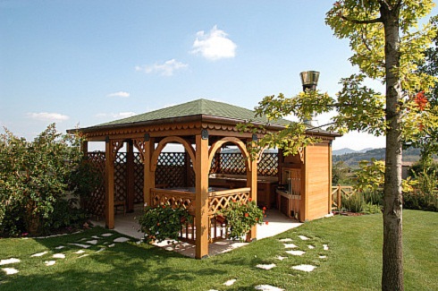 gazebo e tavolini