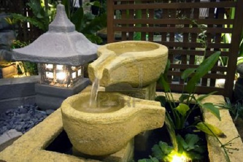 Giardino giapponese: il laghetto e la fontana