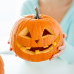 7 mosse intagliare zucca halloween foto