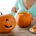 7 mosse intagliare zucca halloween foto